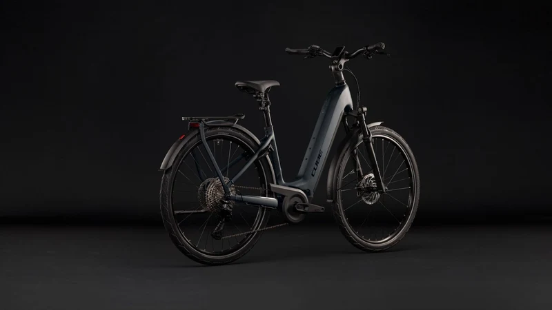 Cube Kathmandu Hybrid Pro 800 Wh E-Trekkingbike Easy Entry 28" coal´n´black