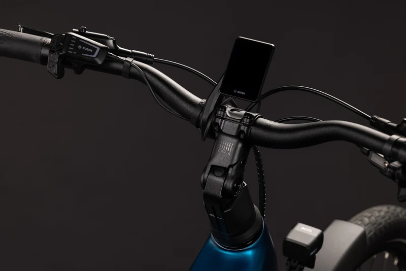 Cube Touring Hybrid Pro 800 Wh E-Trekkingbike Trapeze 28" electricblue´n´prizm