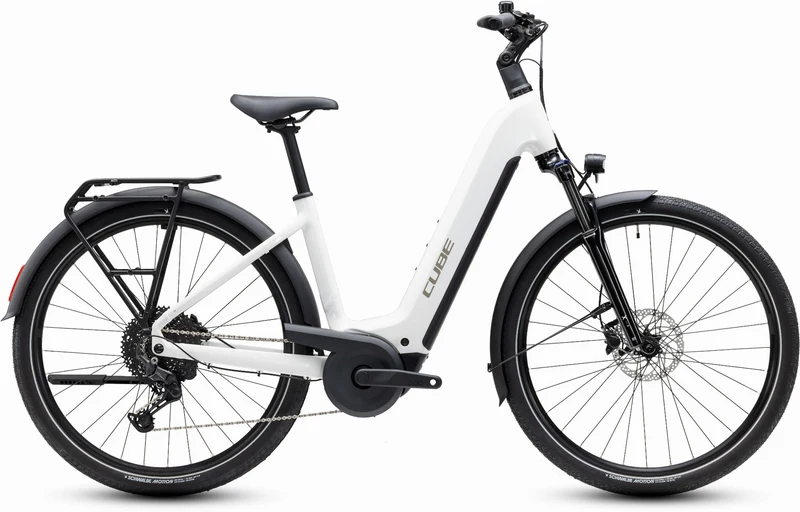 Cube Touring Hybrid ONE 600 Wh E-Trekkingbike Easy Entry 28" metallicwhite´n´chrome