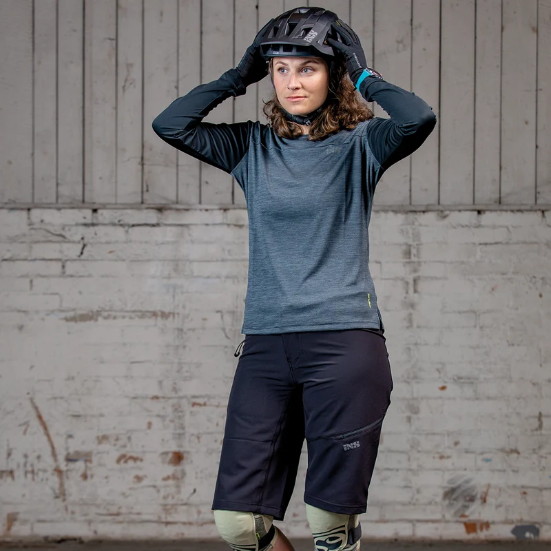 Carve Evo Women Shorts schwarz