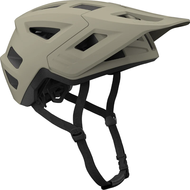 Flow 1.0 Helm sand