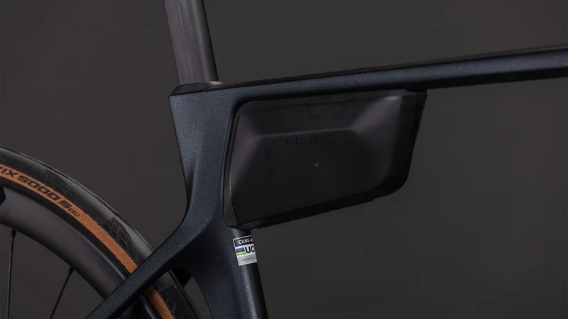 Cube Agree C:62 SLX Rennrad Diamant 28" nightshift´n´prism