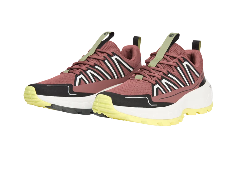 WILD HIKE LOW W
