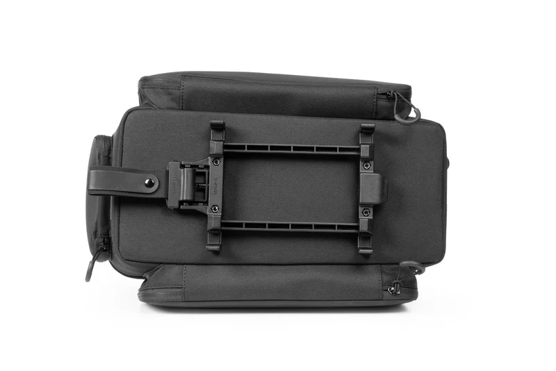 Acid Gepäckträgertasche Trunk City RILink black 8 + 16 L (schwarzes Gummiband)