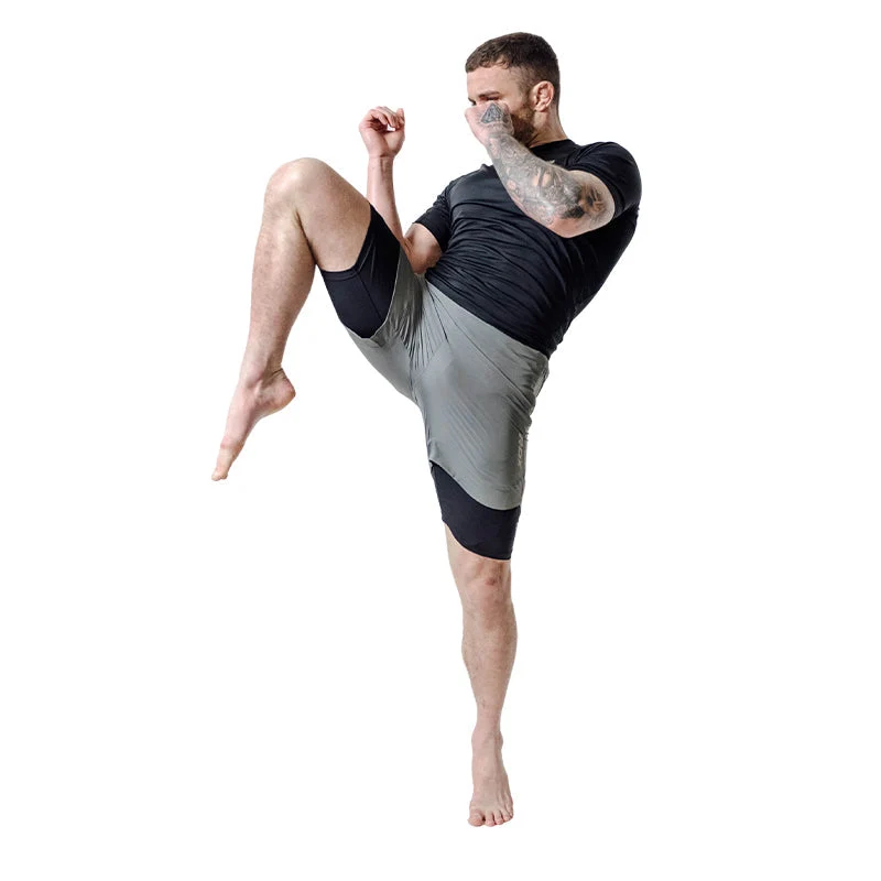 T16 2-in-1-Kompressions-MMA-Shorts