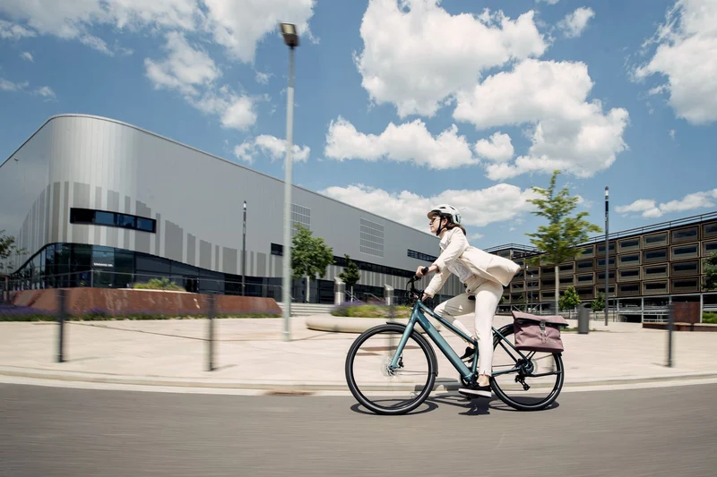 Coboc Vesterbro TPZ 360 Wh E-Bike Trapez 27,5" opal blue, gloss
