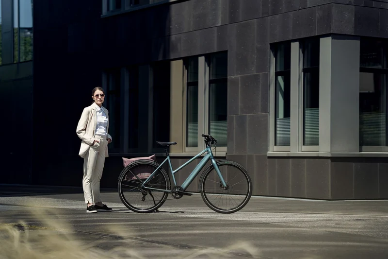Coboc Vesterbro TPZ 360 Wh E-Bike Trapez 27,5" opal blue, gloss