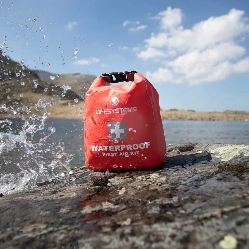 Lifesystems - Wasserdichte Erste-Hilfe-Tasche