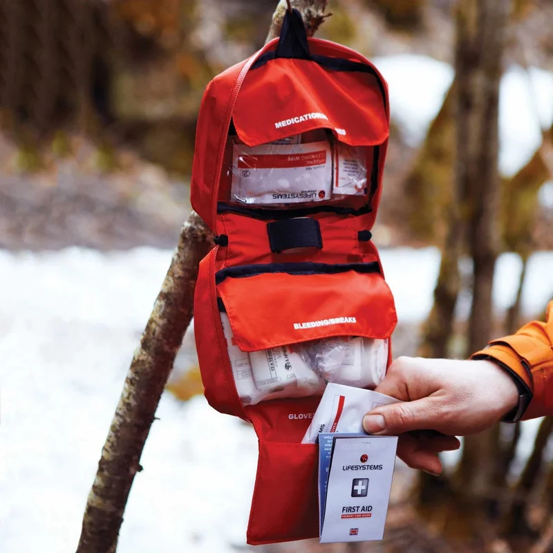 Lifesystems - Camping Erste-Hilfe-Tasche