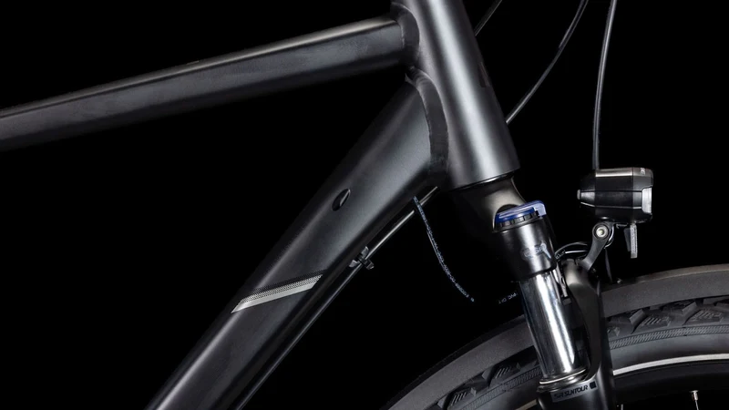 Cube Nature One Allroad Trekkingrad Diamant 28" black´n´black