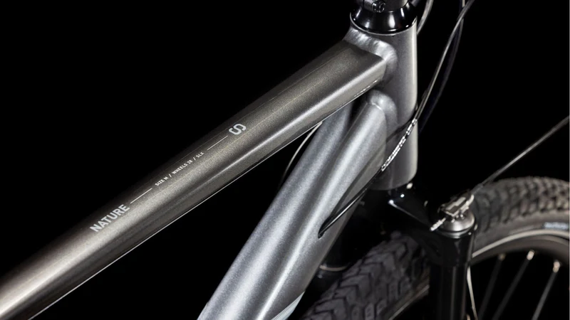 Cube Nature SLX Crossrad Diamant 28" graphite´n´fossil