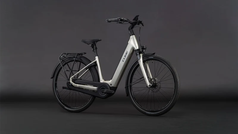Cube Supreme RT Hybrid Comfort EXC 600 Wh E-Bike Easy Entry champagne´n´grey