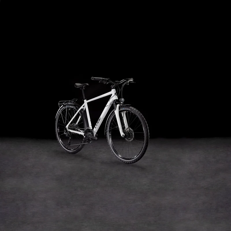 Cube Nature Pro Allroad Trekkingrad Diamant 28" cotton´n´black