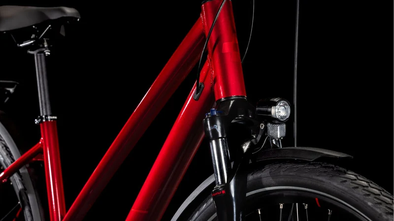 Cube Touring Pro Trekkingrad Trapeze 28" maroon´n´pearl