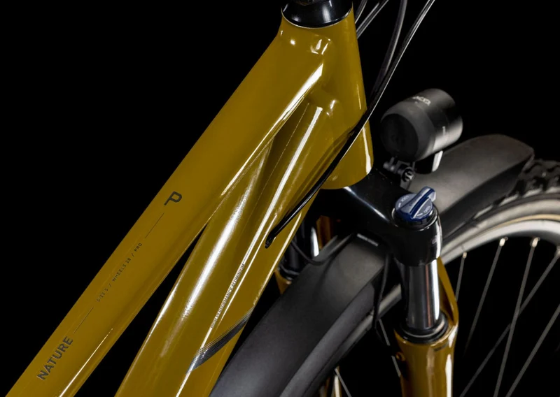 Cube Nature Pro Allroad Trekkingrad Trapeze 28" willowgreen´n´black