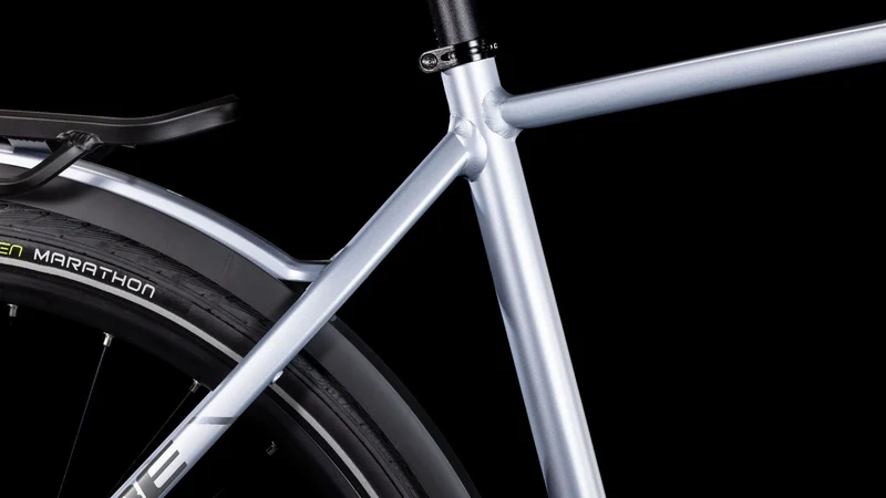 Cube Kathmandu Pro Trekkingrad Diamant 28" silverblue´n´grey