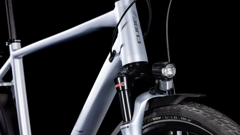 Cube Kathmandu Pro Trekkingrad Diamant 28" silverblue´n´grey