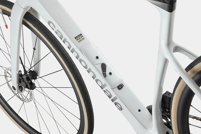 Cannondale Synapse Carbon 3 SmartSense Rennrad Diamant 28" cashmere