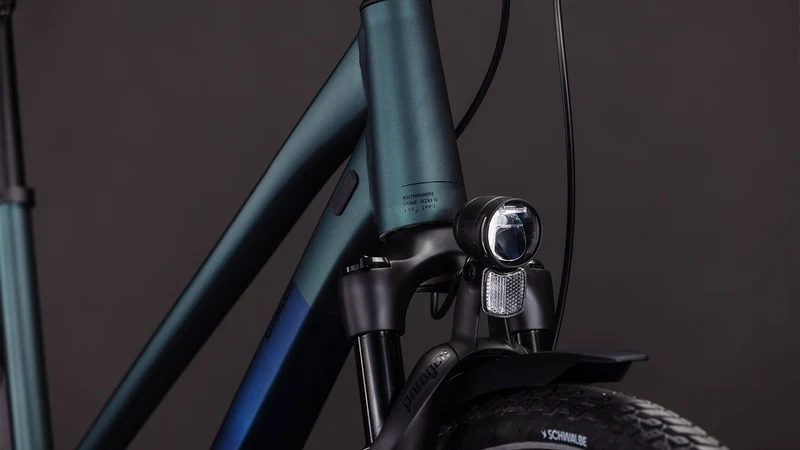 Cube Kathmandu SLT Trekkingrad Trapeze 28" duskwood´n´goblin