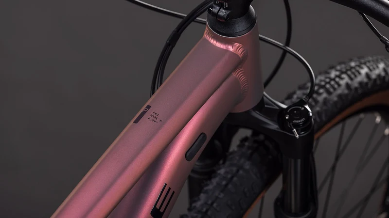 Cube Reaction Pro MTB-Hardtail Diamant shiftblush´n´black