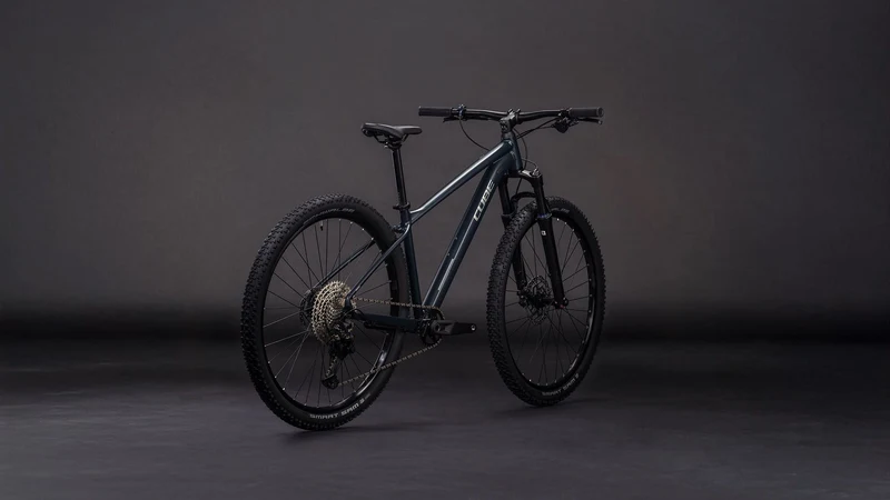 Cube Attention Pro MTB-Hardtail Diamant night´n´black