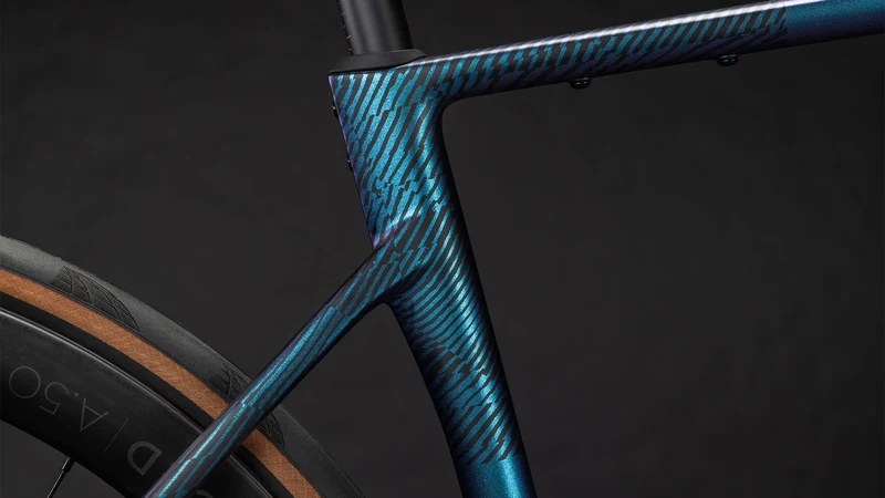 Cube Attain C:62 SLT Rennrad Diamant 28" shiftmint´n´white