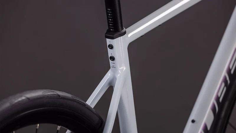 Cube Attain Race Rennrad Diamant 28" foggrey ´n´ shift