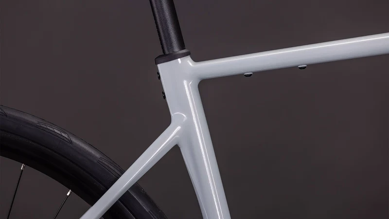Cube Attain Race Rennrad Diamant 28" foggrey ´n´ shift