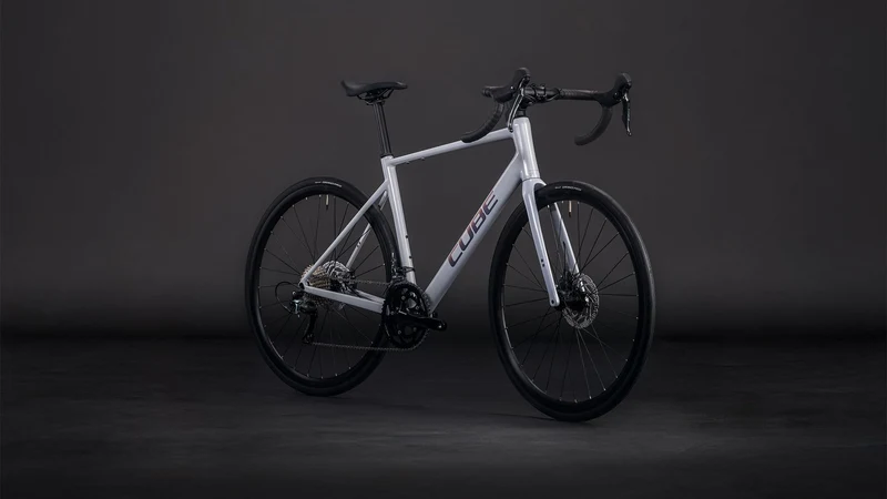 Cube Attain Race Rennrad Diamant 28" foggrey ´n´ shift