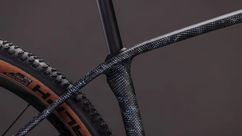 Cube Phenix C:68X SLT MTB-Hardtail Diamant 29" matrixblack´n´white