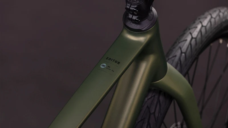 Cube Editor One Cityrad Diamant 28" reedgreen´n´black