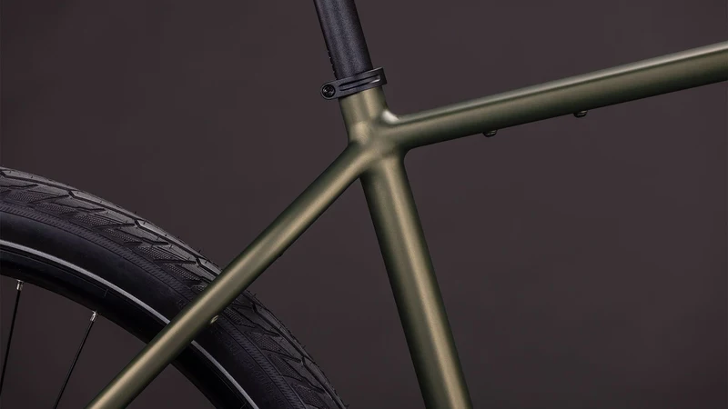 Cube Editor One Cityrad Diamant 28" reedgreen´n´black
