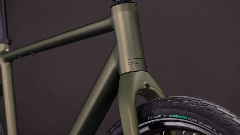 Cube Editor One Cityrad Diamant 28" reedgreen´n´black