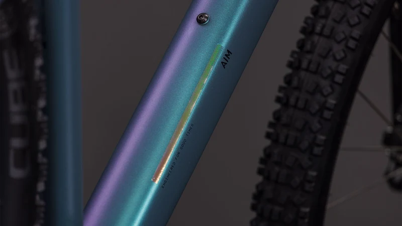 Cube Aim Pro MTB-Hardtail Diamant smaragdgrey´n´prism