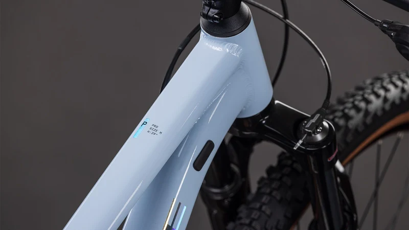 Cube Attention Pro MTB-Hardtail Diamant iceblue´n´prism