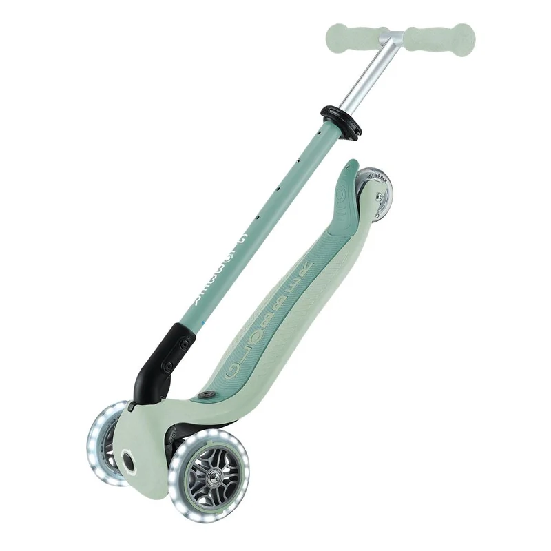 Globber pistazie, 120/80mm, mit Leuchtrollen Scooter Globber Go-Up Active Lights Eco