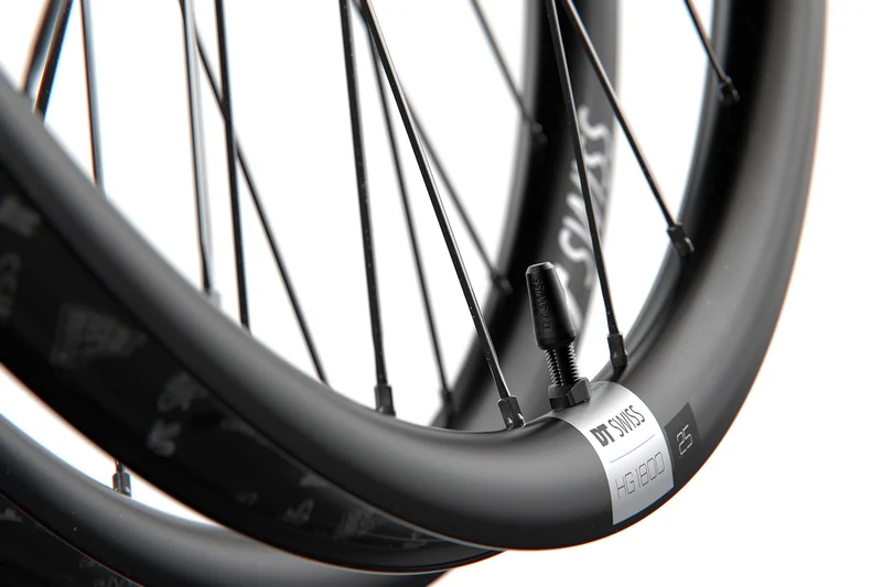 DT Swiss 28", Alu, sw, CL, 148/12TA B., Shim.RD11 HR DT Swiss HG 1800 Spline 25 DB 28"/24