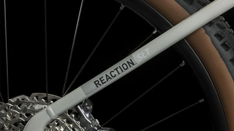 Cube Reaction Hybrid SLT 750 Wh E-Bike Easy Entry 27,5" silver´n´cream