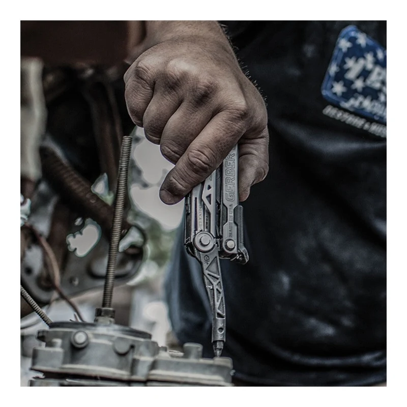Gerber - Multitool mit Mittelantrieb