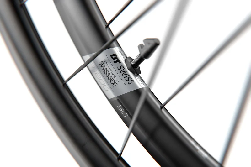 DT Swiss 28", Alu, sw, CL ,142/12mm TA, Shim.RD11 HR DT Swiss A 1800 Spline 30 DB 28"/20