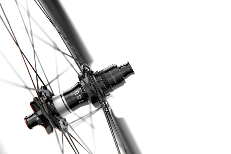 DT Swiss 29",Carb, sw, CL, 157/12 TA Boost+, SRAM HR DT Swiss EXC 1200 Classic DB 29"/30mm