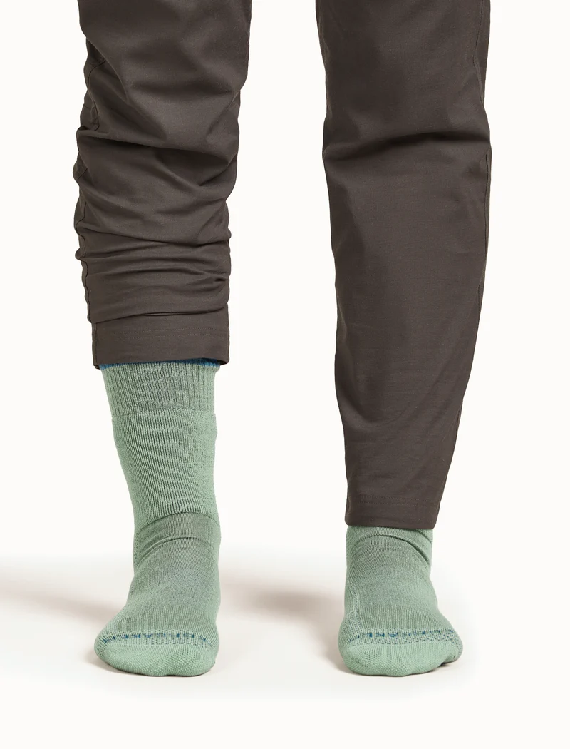 Women Hike Medium Crew