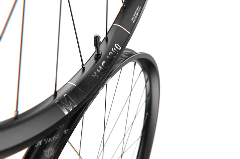 DT Swiss 29", Carbon, sw, CL, 110/15 TA Boost VR DT Swiss XMC 1200 Spline DB 29"/30
