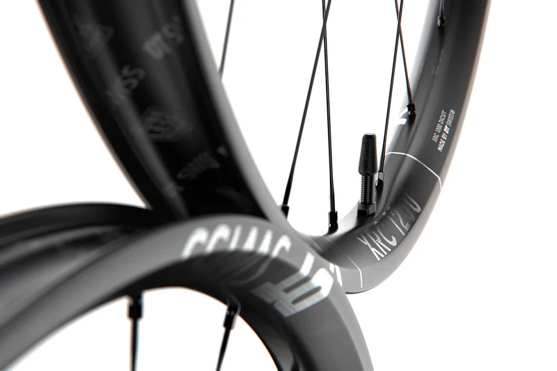 DT Swiss 29", Carbon, sw, CL, 110/15 TA Boost VR DT Swiss XRC 1200 Spline DB 29"/30mm