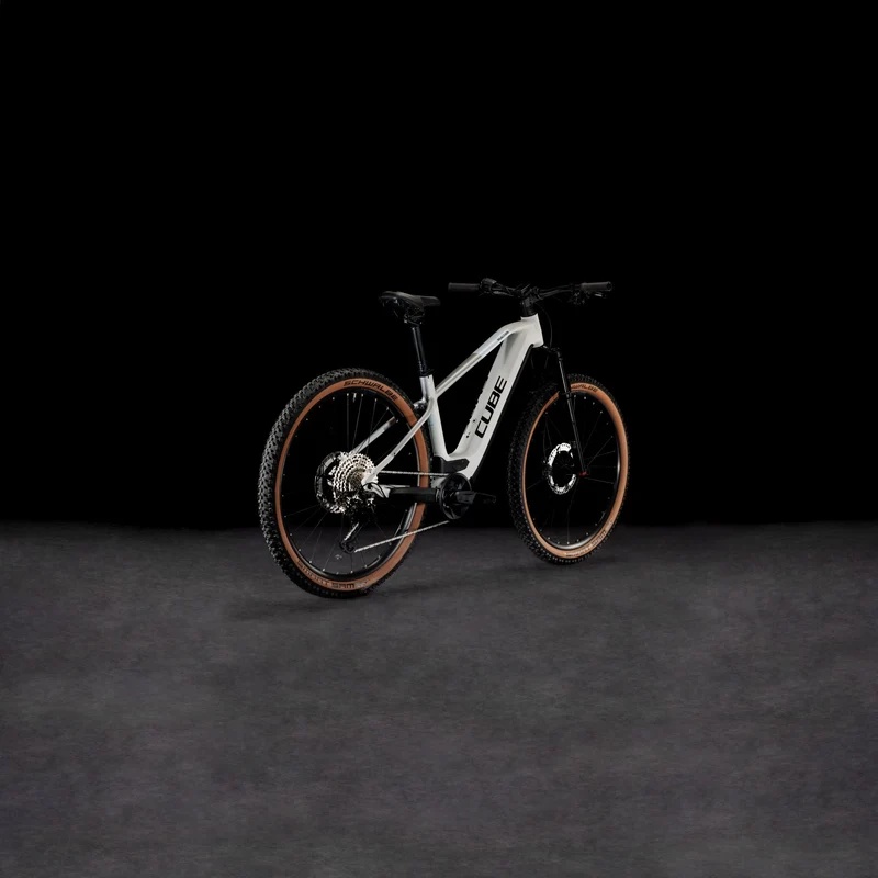 Cube Reaction Hybrid SLT 750 Wh E-Bike Hardtail Diamant silver´n´cream