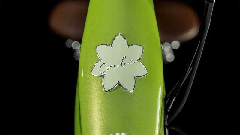Cube Ella Ride Hybrid 500 Wh E-Bike Easy Entry 28" green´n´green