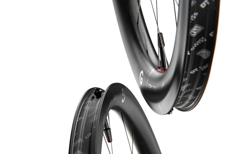 DT Swiss 28",700C,Carb.,CL,142/12mm TA,Campa N3W HR DT Swiss GRC1100 Dicut 30 DB 28"/24