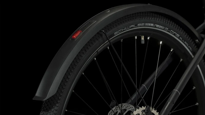 Cube Nuride Hybrid Pro 750 Wh Allroad E-Bike Trapeze 28" black´n´metal