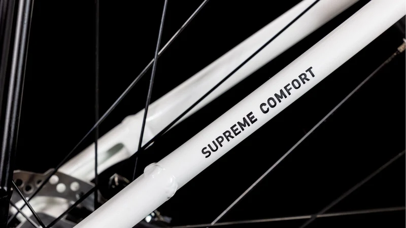 Cube Supreme Hybrid Comfort One 500 Wh E-Bike Easy Entry metallicwhite´n´black