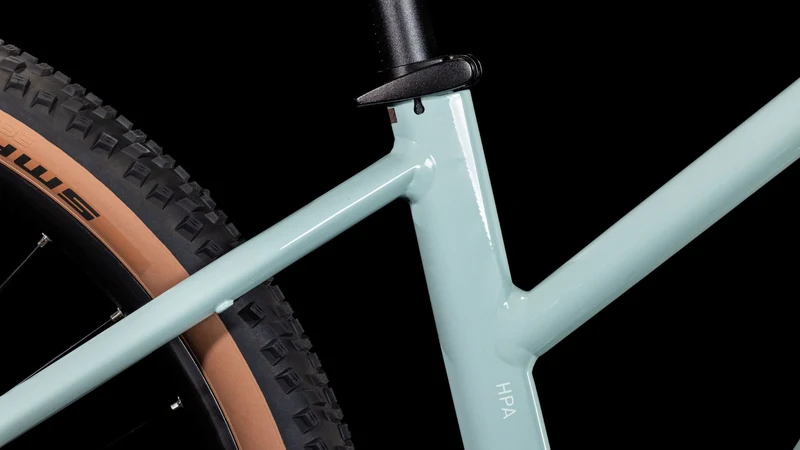 Cube Reaction Hybrid Performance 500 Wh E-Bike Hardtail Trapeze skylightblue´n´white